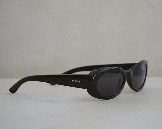 .Edition 01 -  Versus by Versace Mod: VS8 Sunglasses