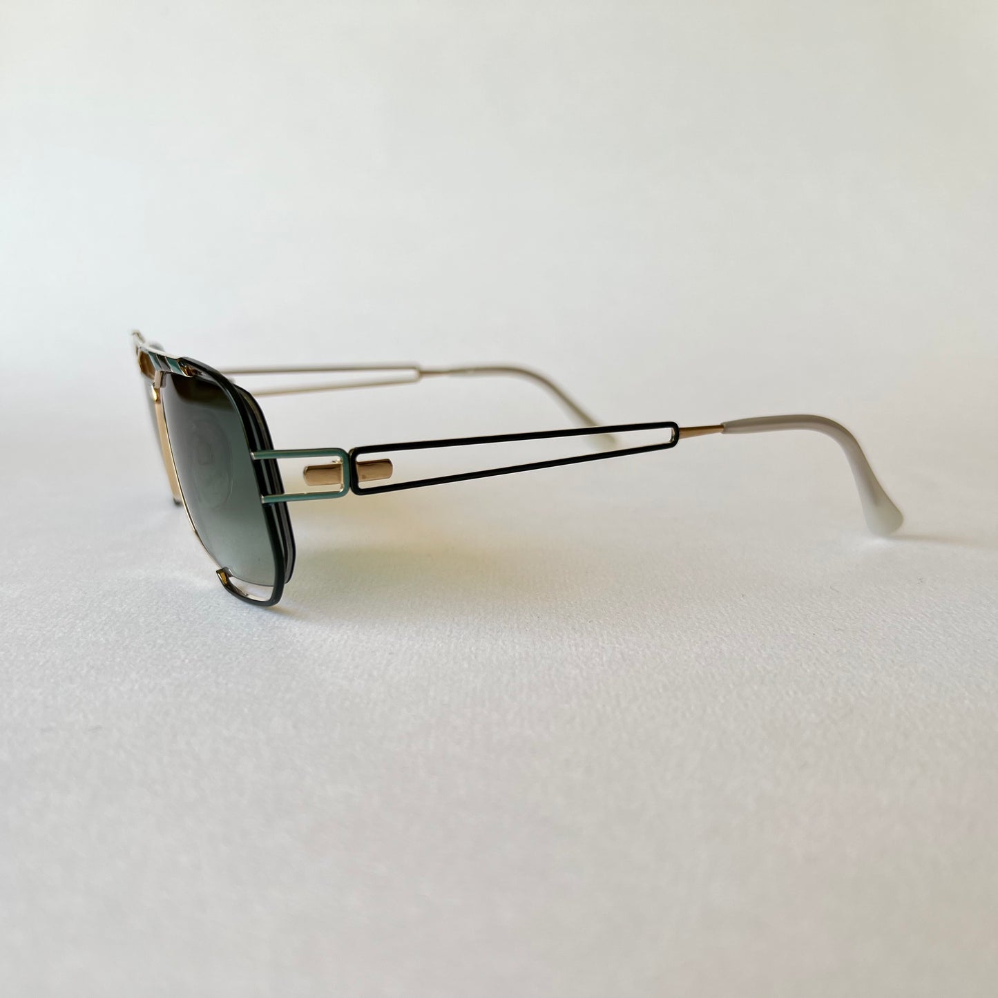 Neostyle NOS Vintage Sunglasses, Amazing Forrest/ Mint Enamel, New Lenses Australian Fitted