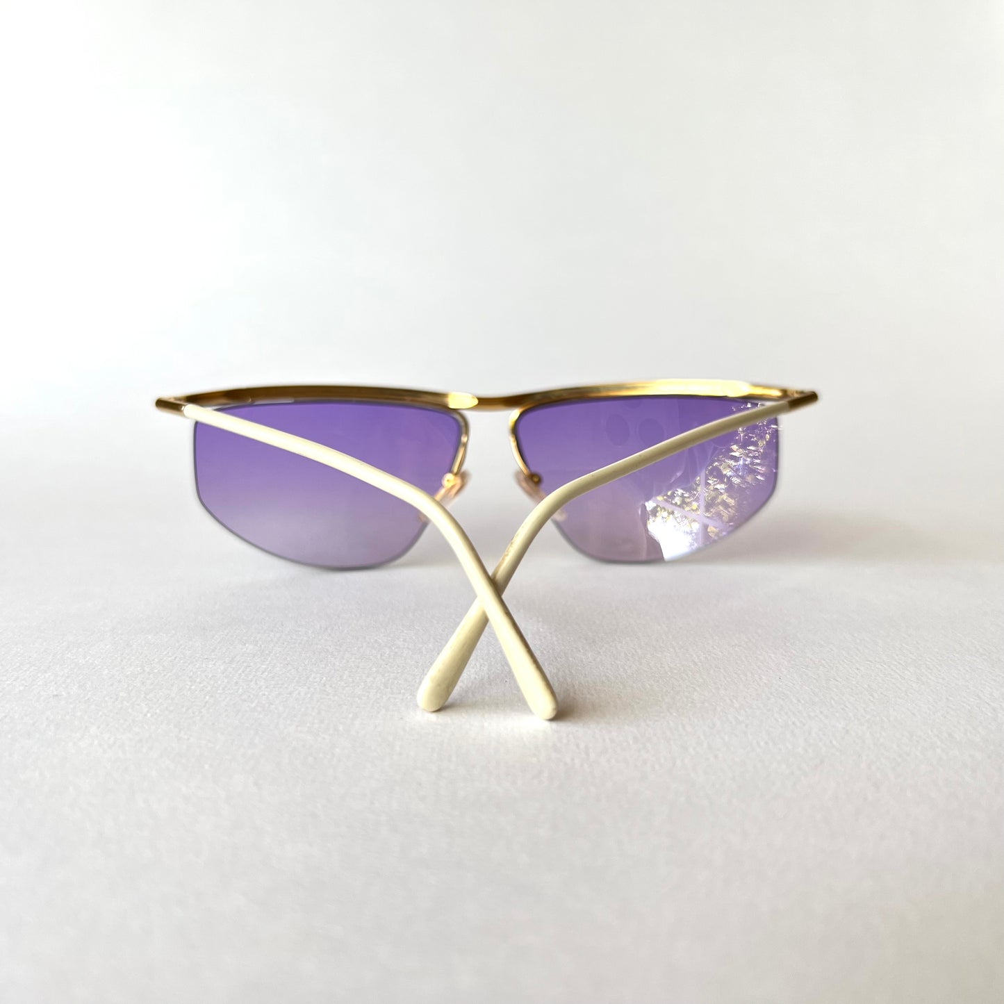 Les Lunettes Essilor Mod 041 Col. 02 Sunglasses